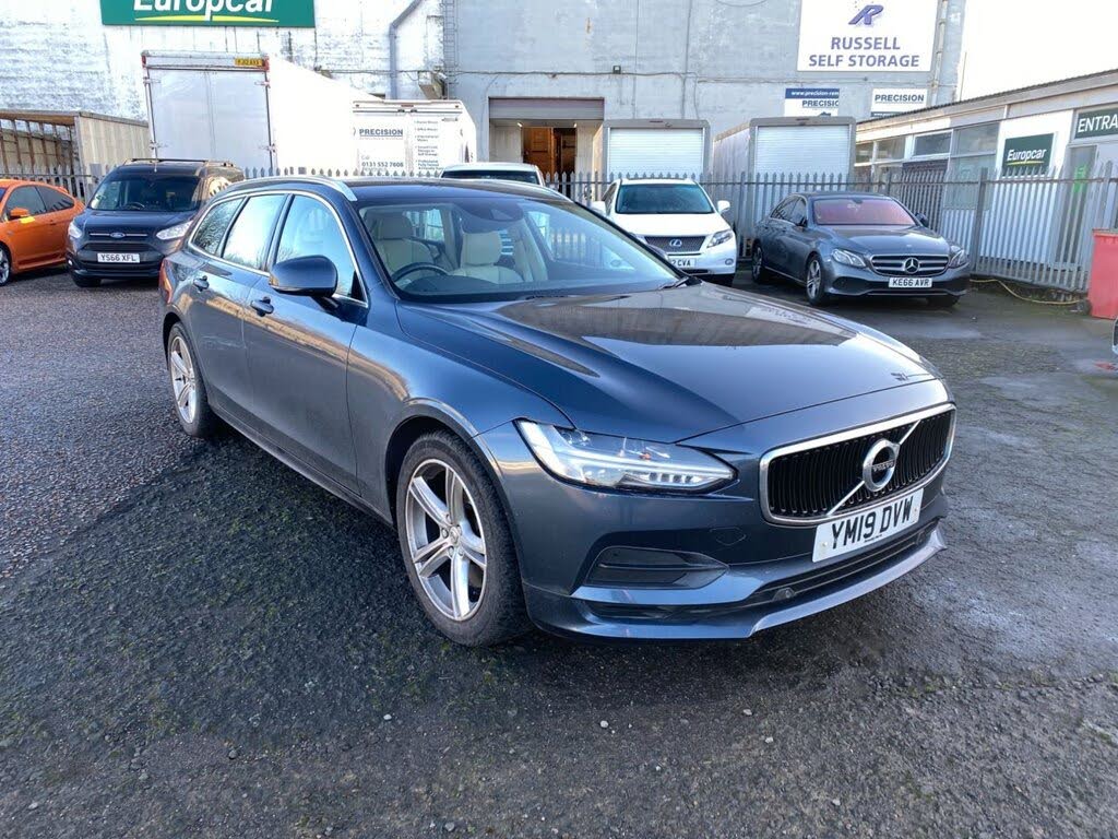 2019 Volvo V90 2.0 T4 Momentum
