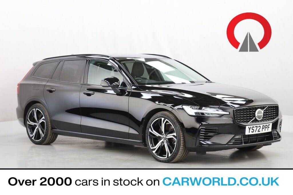 2022 Volvo V60 2.0 T6 Plus (Dark Station Wagon