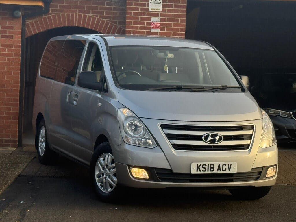 2018 Hyundai i800 2.5CRDi SE Nav (134bhp)