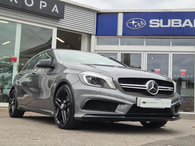 2015 Mercedes-Benz A-Class 2.0 A45 AMG (360ps) 7G-DCT