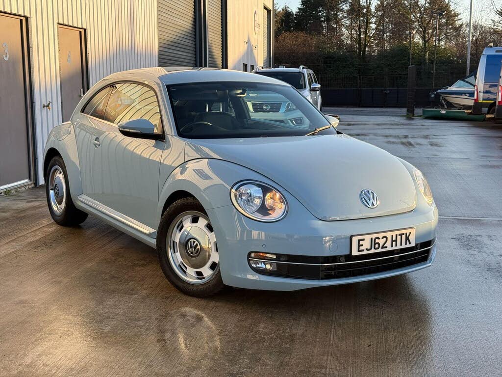 2012 Volkswagen Beetle 2.0TDI Design Hatchback 3d DSG
