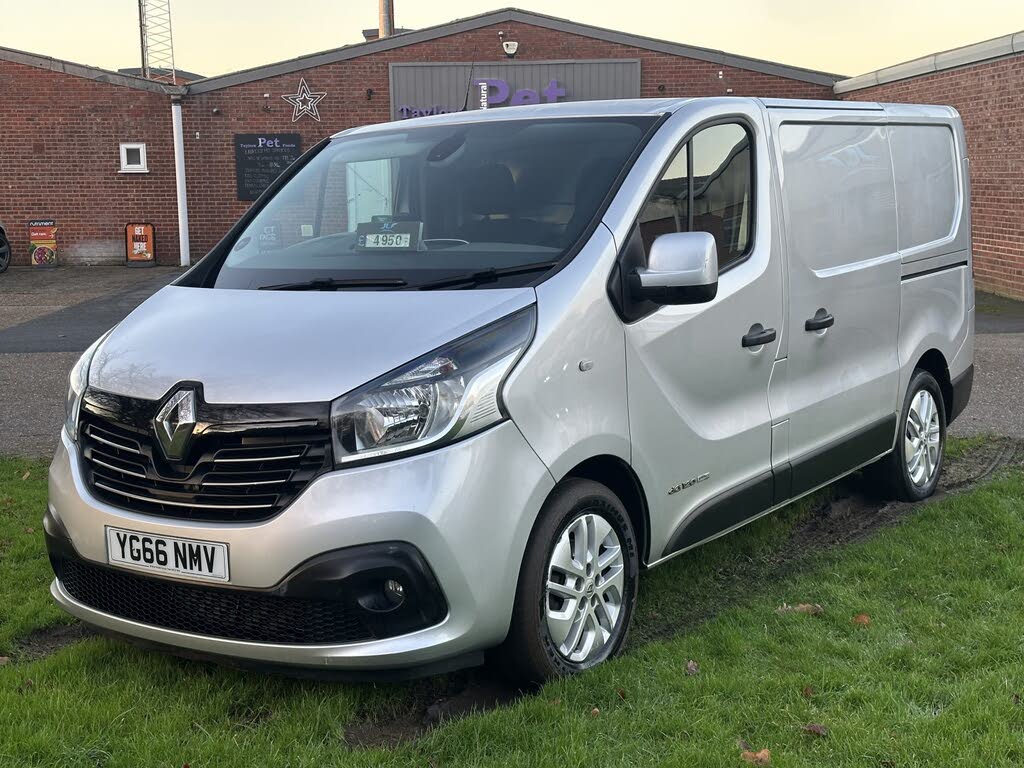 2016 Renault Trafic 1.6dCi SL27 120 Sport Low Roof