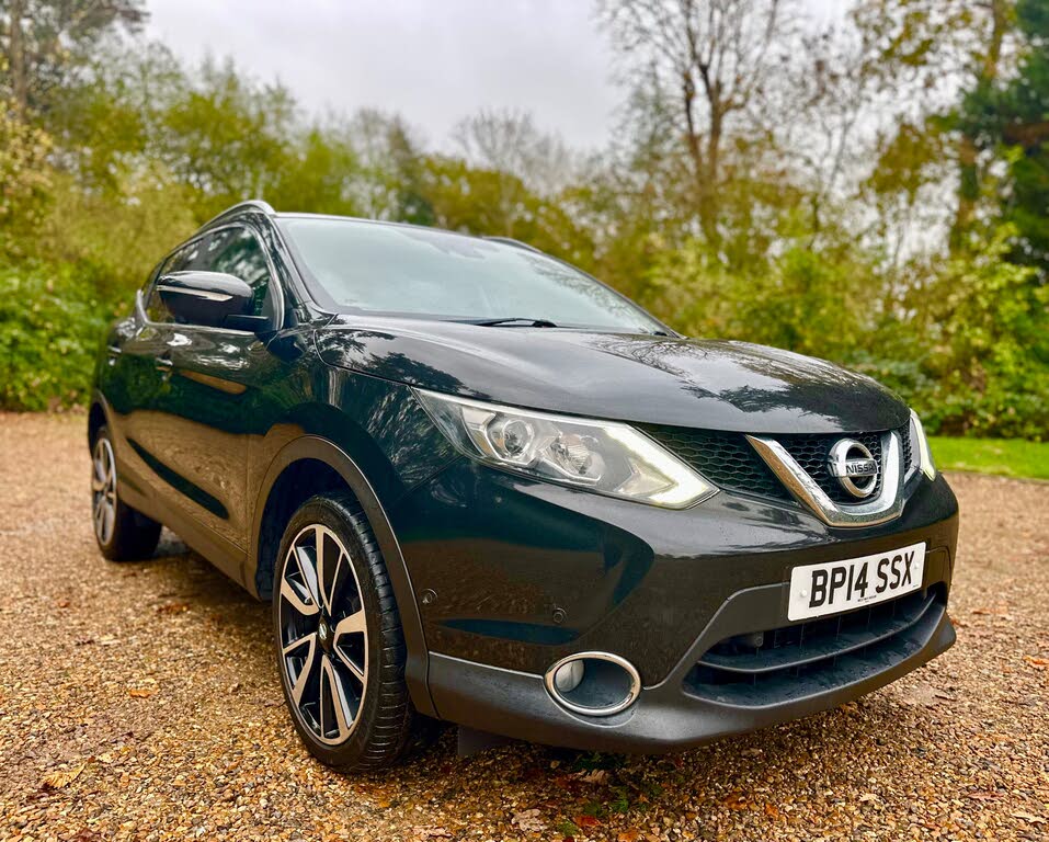 2014 Nissan Qashqai 1.5dCi Tekna