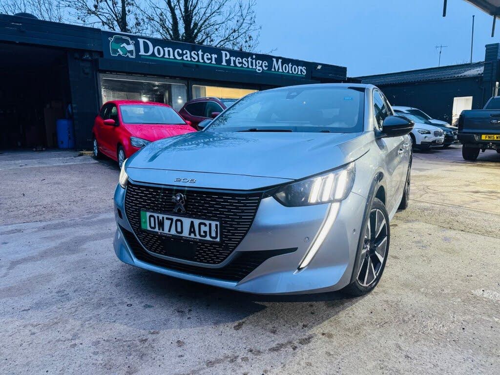 2021 Peugeot 208 E GT Premium