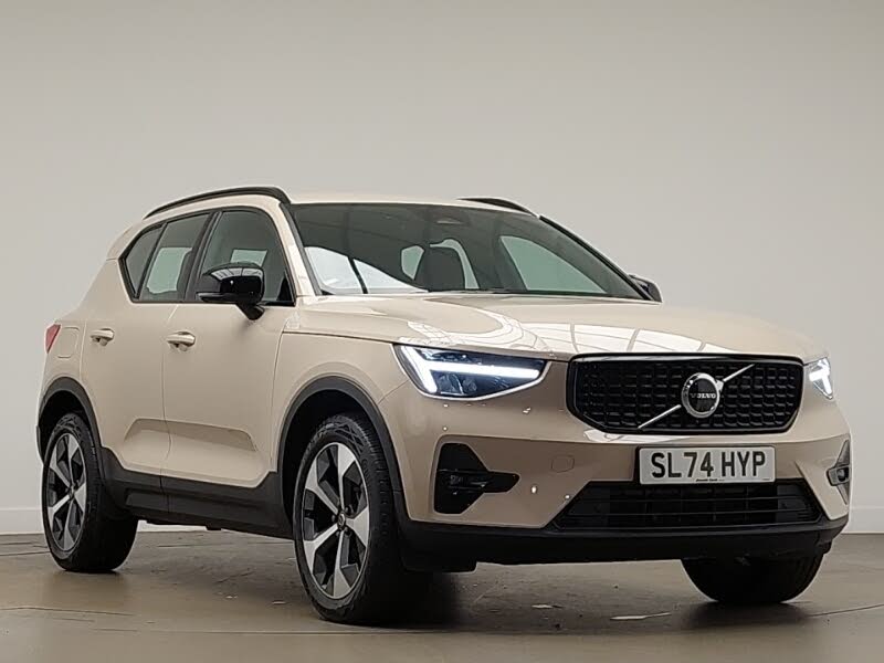 2024 Volvo XC40 2.0 B3 Plus