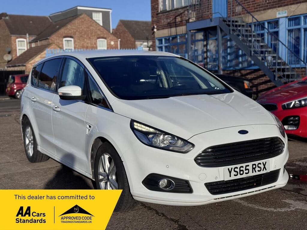 2016 Ford S-MAX 2.0TDCi Titanium (150ps) ( X Pack)