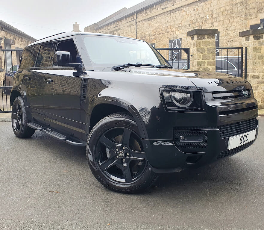 2022 Land Rover 110 Defender 3.0 D250 Hard Top SE 110 2996cc