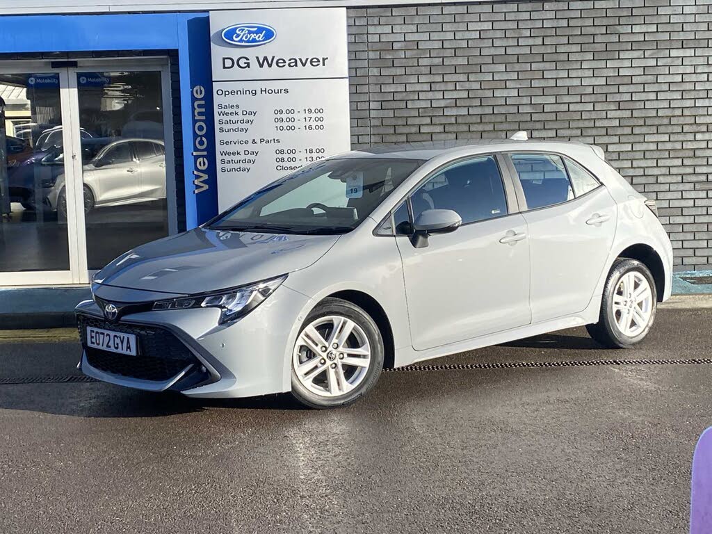 2022 Toyota Corolla 1.8 VVT-i Icon Tech (TRK) Hatchback 5d