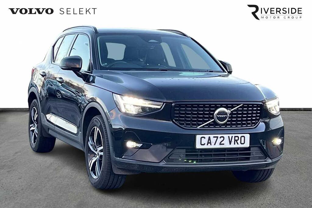 2022 Volvo XC40 2.0 B4 Plus AWD