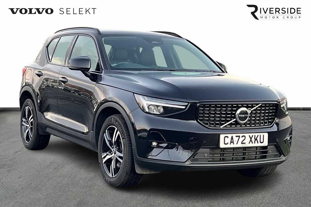 2022 Volvo XC40 2.0 B3 Plus