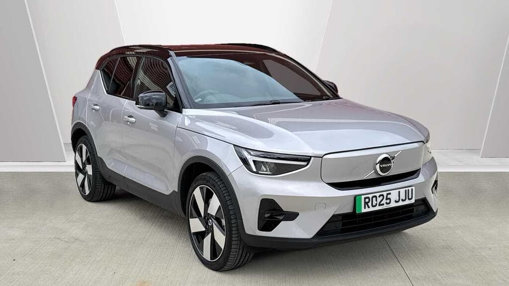 2025 Volvo EX40 E Twin Plus