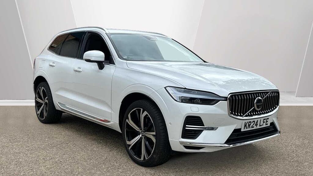 2024 Volvo XC60 2.0 T8 Ultimate (Dark
