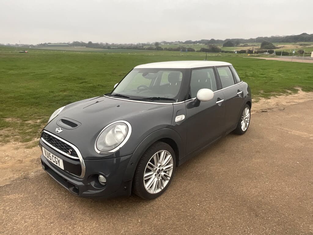 2015 MINI Mini 2.0 Cooper S 5d