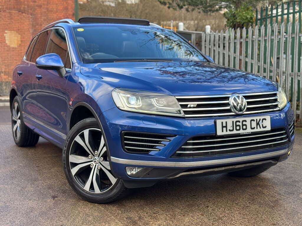2016 Volkswagen Touareg 3.0TDI R-Line (262ps) 2967cc