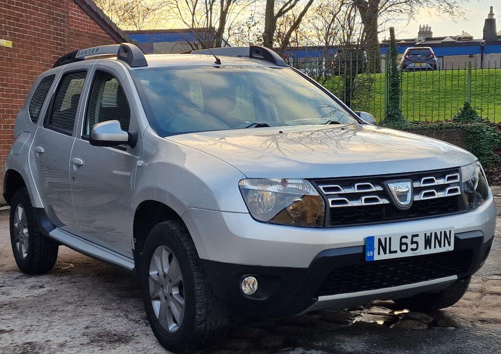 2015 Dacia Duster 1.5dCi Laureate (110bhp) Station Wagon 5d