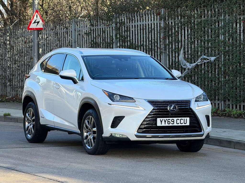 2019 Lexus NX 300h 2.5 NX (8in Navigation)(Parking Sensors)