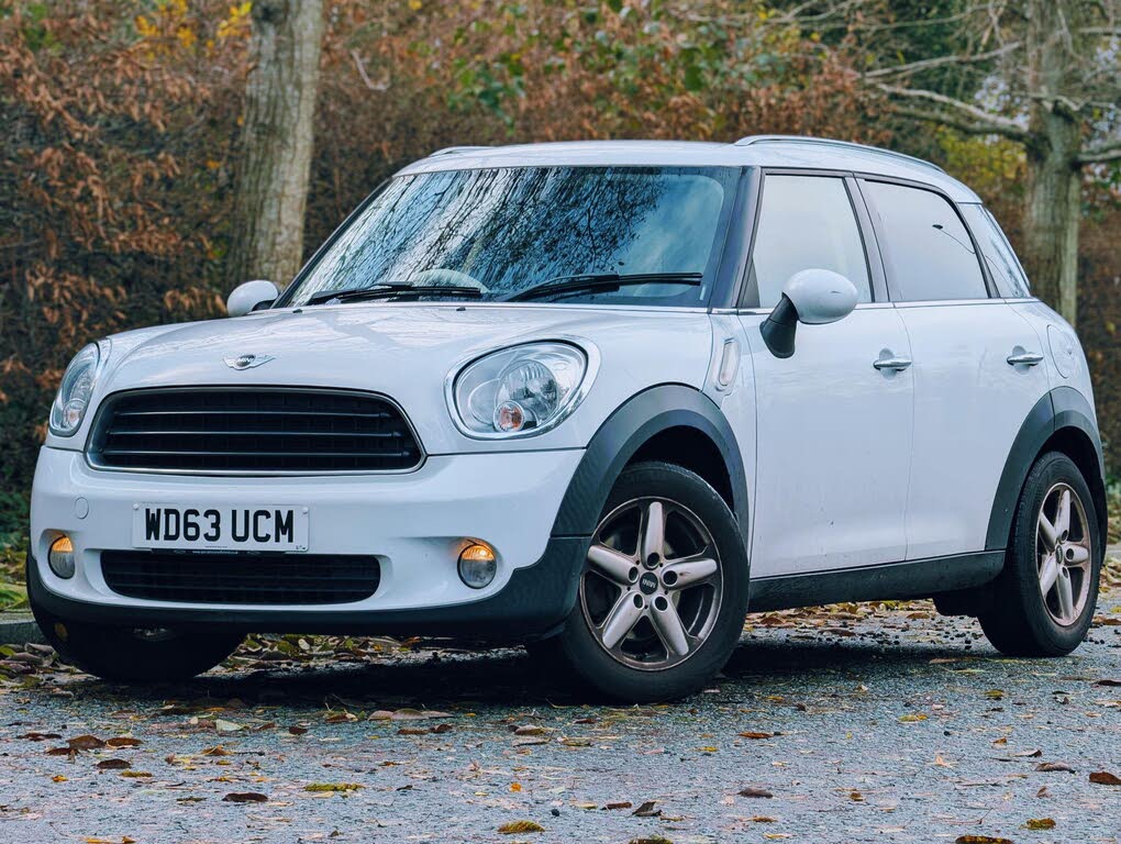 2013 MINI Mini Countryman 1.6TD One D (Salt)