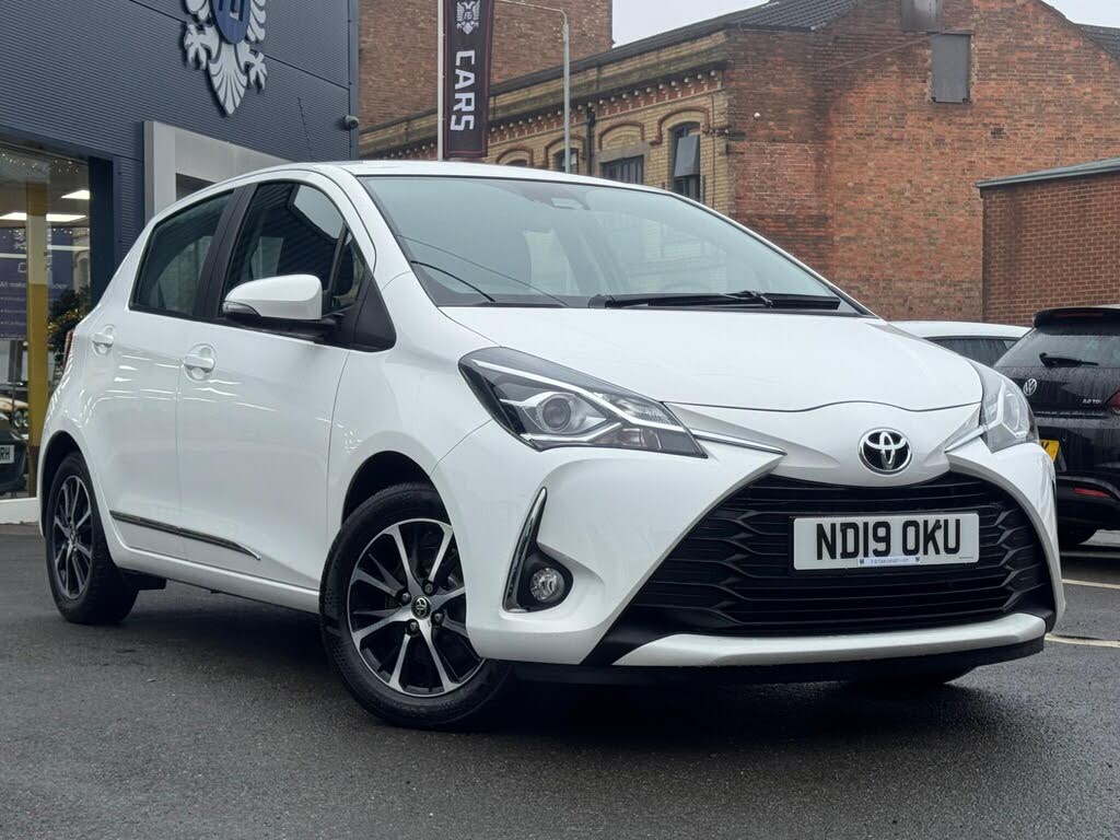 2019 Toyota Yaris 1.5 VVT-i Icon Tech (111bhp) 1496cc