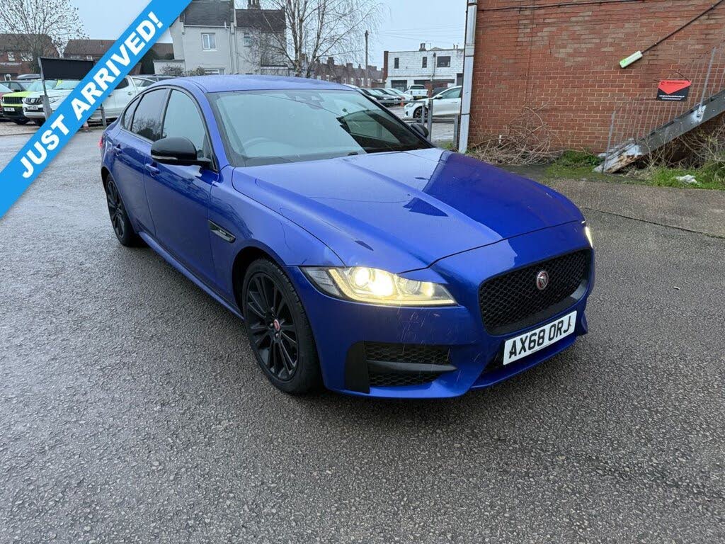 2018 Jaguar XF 2.0TD R-Sport (240ps) Saloon 4d 1998cc Auto