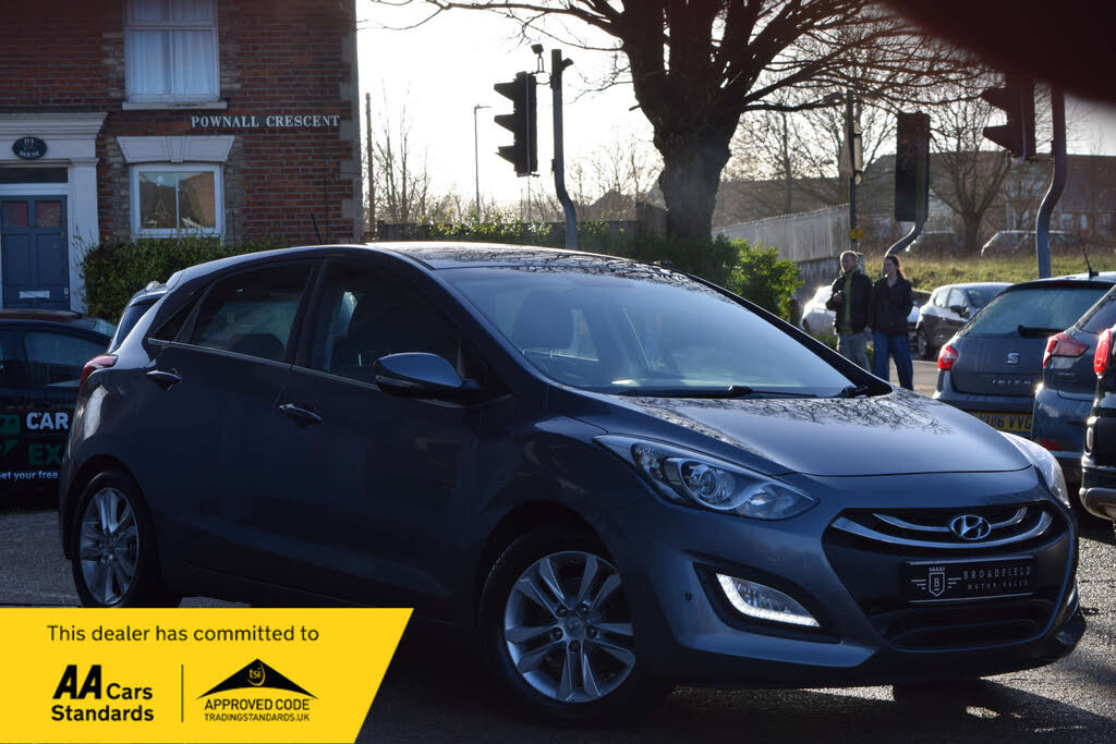 2014 Hyundai i30 1.6CRDi Style Nav (128ps) Blue Drive (ISG) Hatchback