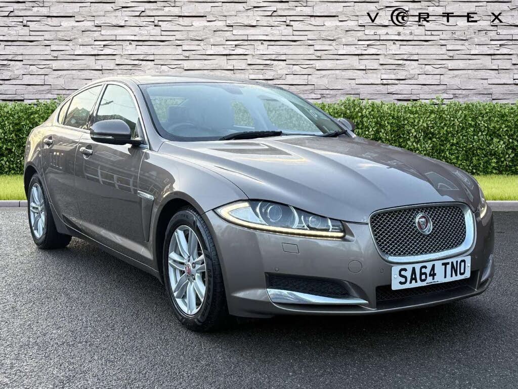 2014 Jaguar XF 2.2TD Luxury (163ps) Saloon 4d