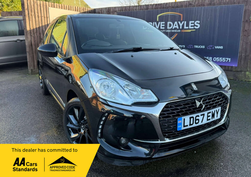 2017 DS DS 3 1.2 PureTech Connected Chic (82ps)