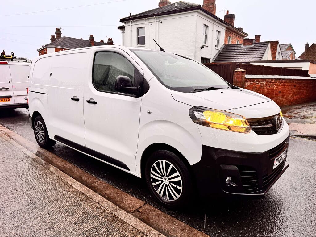 2020 Vauxhall Vivaro 1.5TD 2700 L1H1 Dynamic (120PS)(Eu6dT)