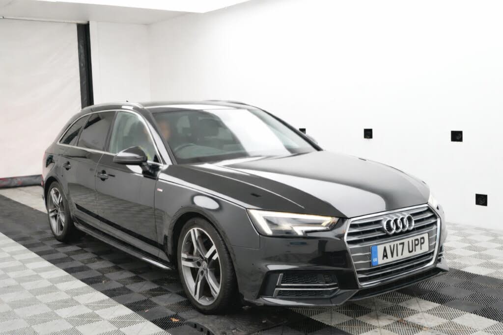 2017 Audi A4 Avant 2.0 TDI S Line (190ps)