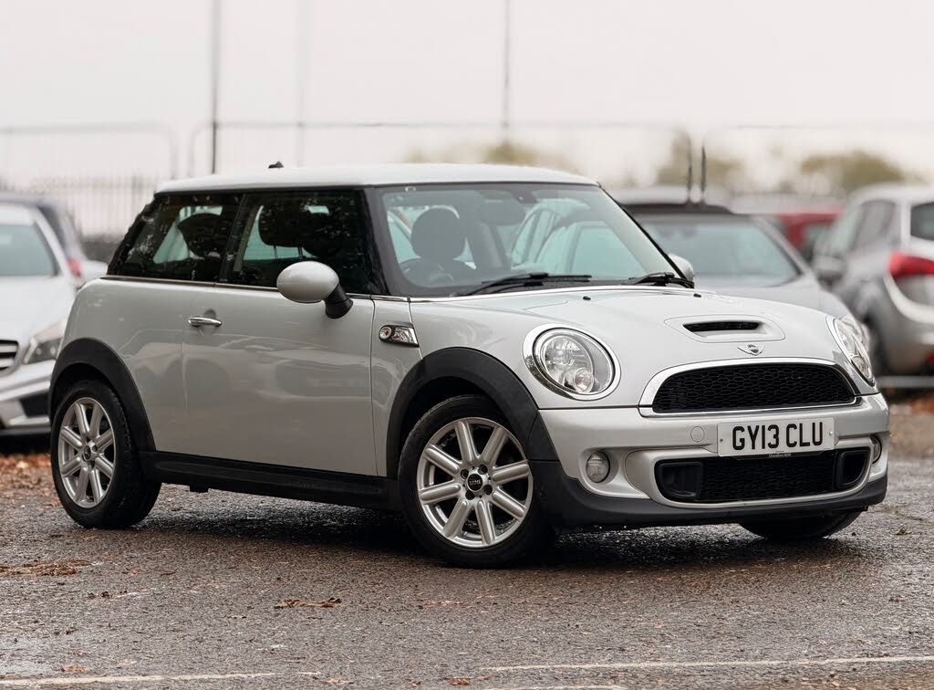 2013 MINI Mini 2.0TD Cooper SD (143bhp) (Sport Chili) Hatchback 3d