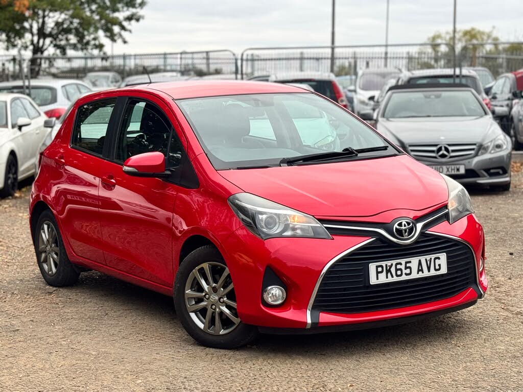 2015 Toyota Yaris 1.0 Icon 5d
