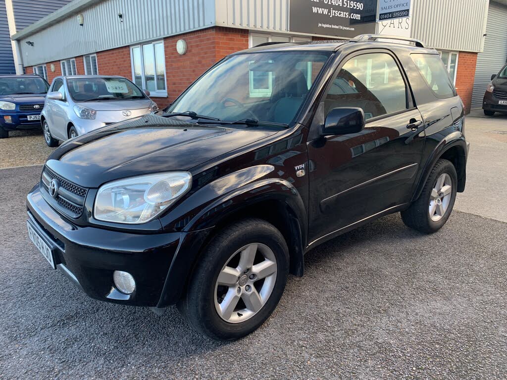 2005 Toyota RAV4 2.0 XT3 3d auto