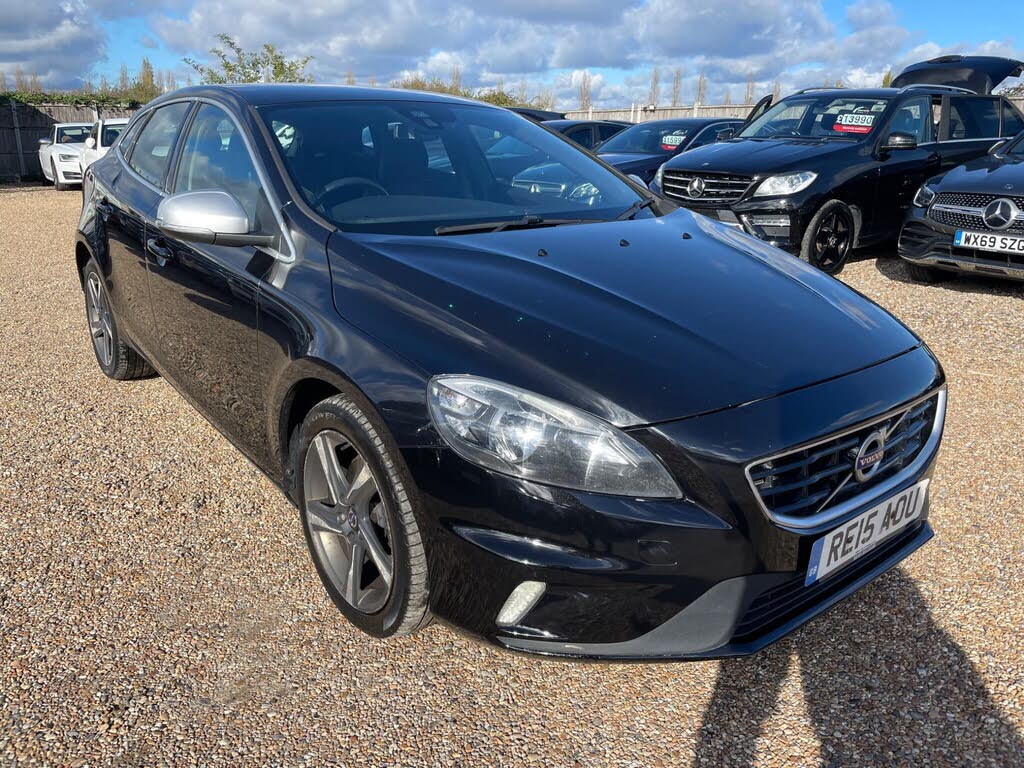 2015 Volvo V40 2.0 T2 R-Design Nav