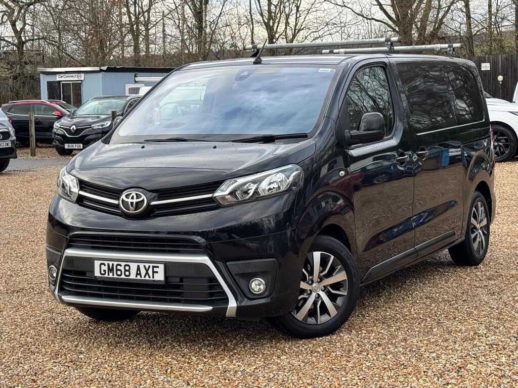 2018 Toyota PROACE 1.6D Comfort Medium (115hp)(EU6)