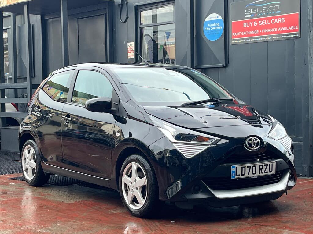 2020 Toyota AYGO 1.0 VVT-i x-play (TSS) x-shift