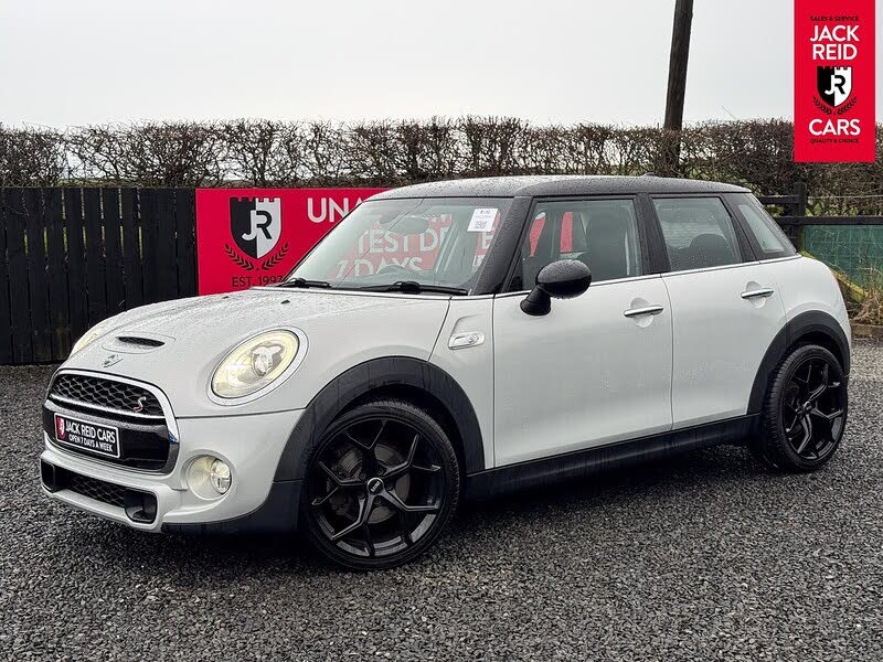 2017 MINI Mini 2.0TD Cooper SD (s/s) 5d