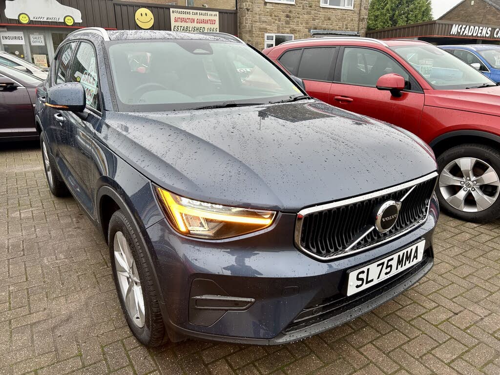 2025 Volvo XC40 2.0 B3 Core