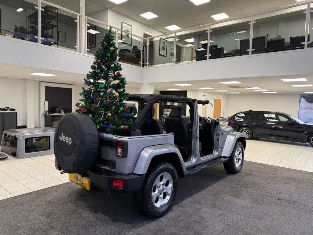 2014 Jeep Wrangler 2.8CRD Overland Unlimited 5d