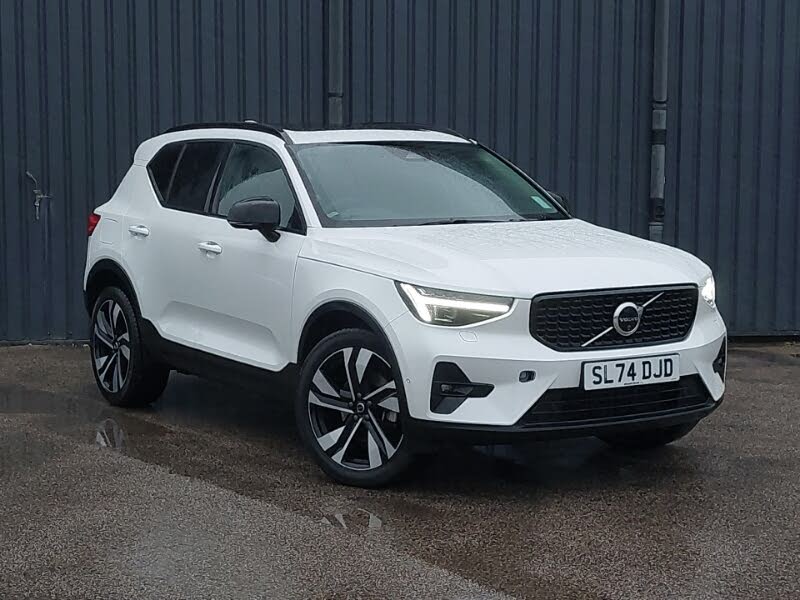 2024 Volvo XC40 2.0 B4 Ultra (Bright