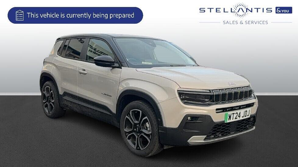 2024 Jeep Avenger E Summit