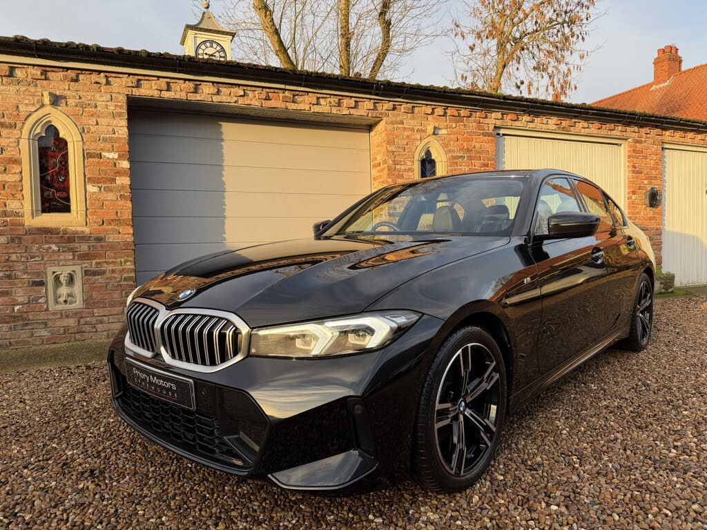 2022 BMW 3 Series 2.0 320i M Sport Saloon 4d