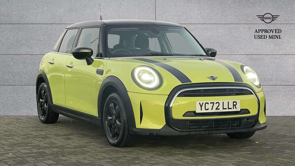 2022 MINI Mini 1.5 Cooper Classic (Premium) Hatchback 5d Auto