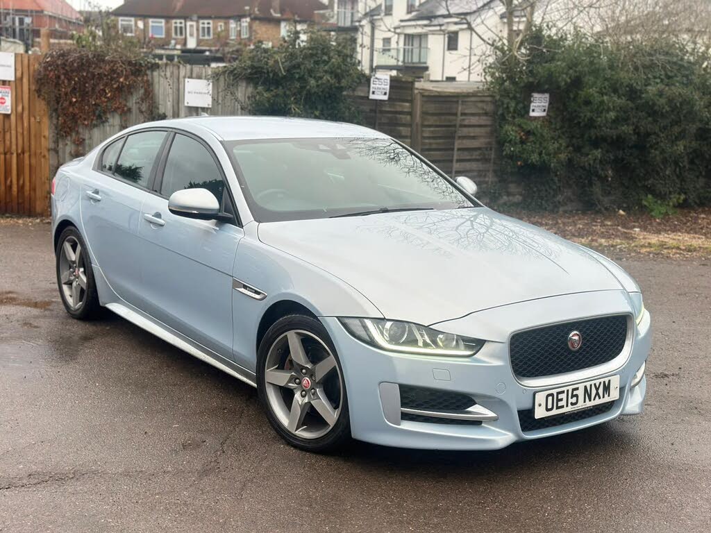 2015 Jaguar XE 2.0TD R-Sport (180ps) Auto