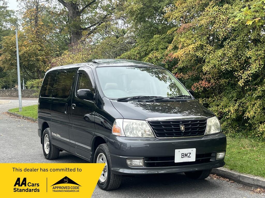 2001 Toyota HiAce Grand HiAce 3.4i V6