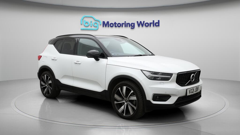 2021 Volvo XC40 1.5 T5 R-Design Pro (262bhp)