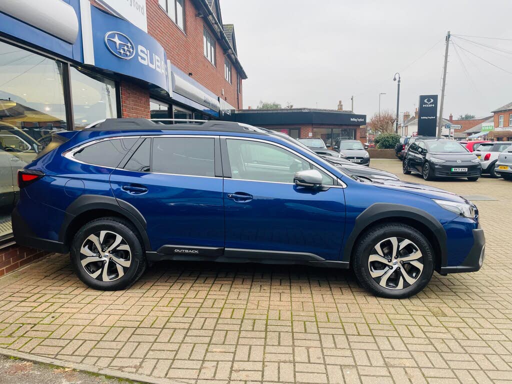 2022 Subaru Outback 2.5i Touring