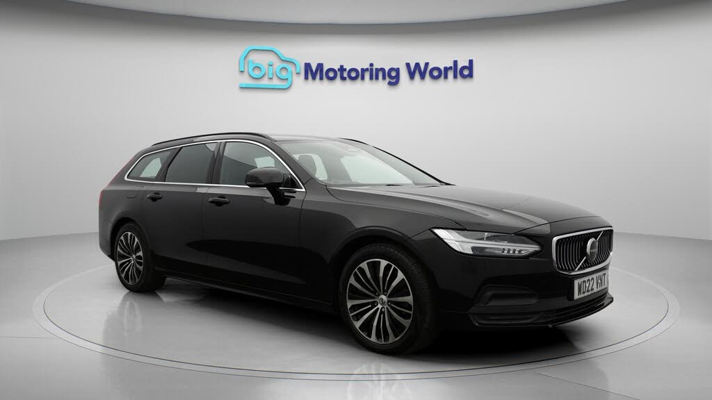 2022 Volvo V90 2.0 B4 Core (197bhp)