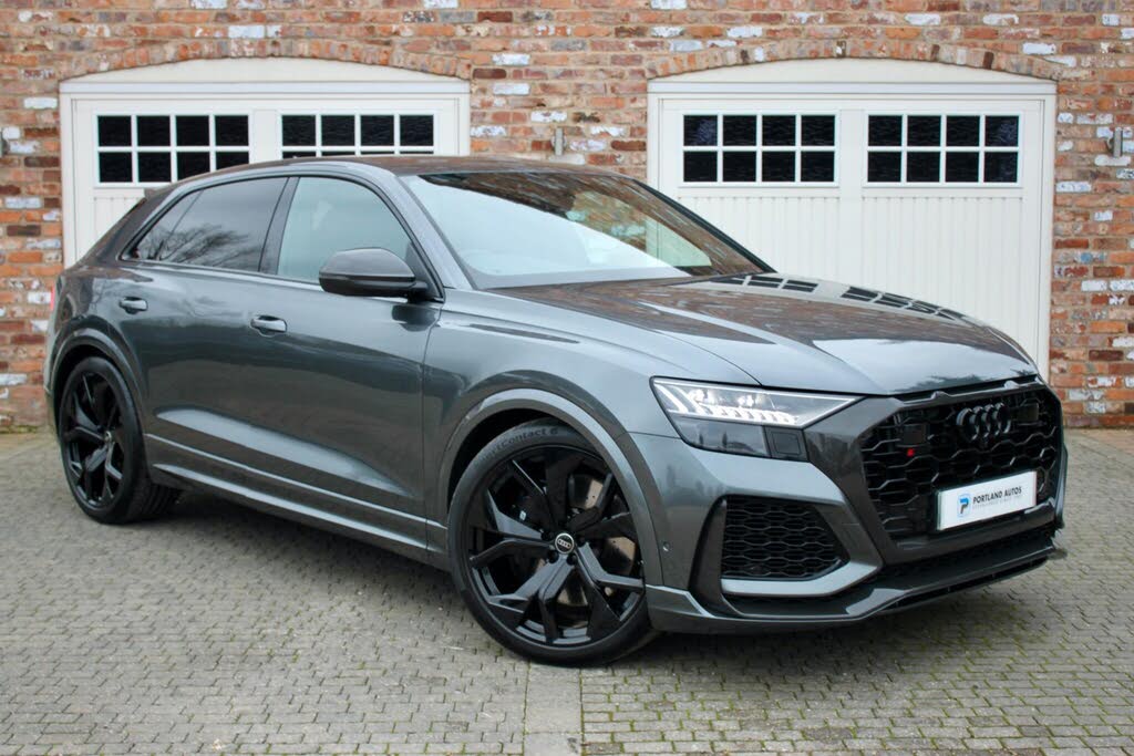 2024 Audi RS Q8 4.0 TFSI Carbon Black (600ps)