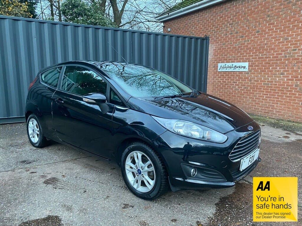 2015 Ford Fiesta 1.25 Zetec (E6) 3d