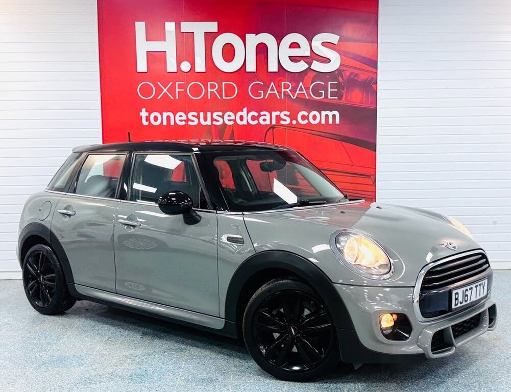 2017 MINI Mini 1.5 Cooper (s/s) Hatchback 5d