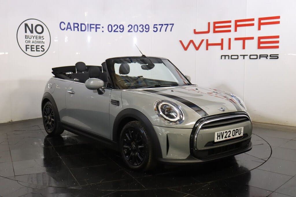 2022 MINI Mini 1.5 Cooper Classic Convertible 2d